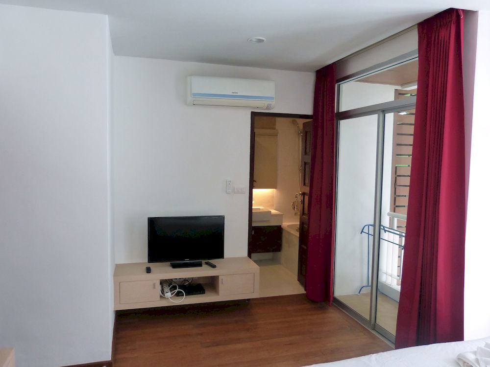 Art Patong Residence Phuket Ngoại thất bức ảnh